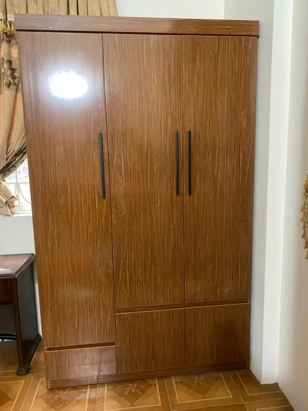 Tủ quần áo 3 cánh 2 ngăn kéo nhựa Đài Loan Chin Huei tiêu chuẩn CH-T3C03 lắp đặt tại Hậu Ái Sơn Đồng