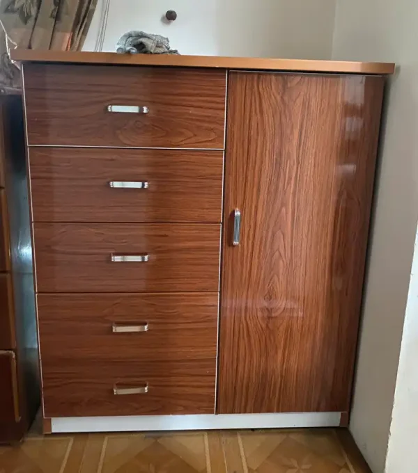 Tủ nhựa 5 ngăn kéo 1 cánh mở Chin Huei màu vân gỗ tại Hà Nội Paragon Cầu Giấy